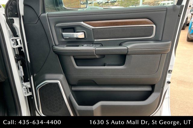 Used 2022 RAM 2500 Laramie AWD/4WD image 22