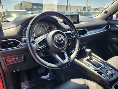 Used 2020 MAZDA CX-5 Touring FWD image 13