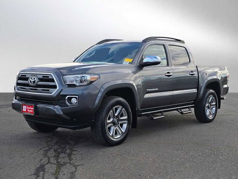 Certified 2016 Toyota Tacoma Limited image 9