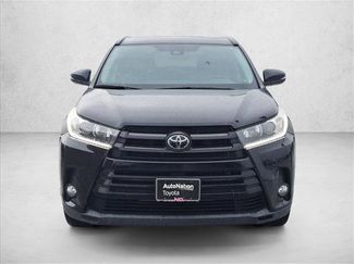 Certified 2018 Toyota Highlander SE video 2