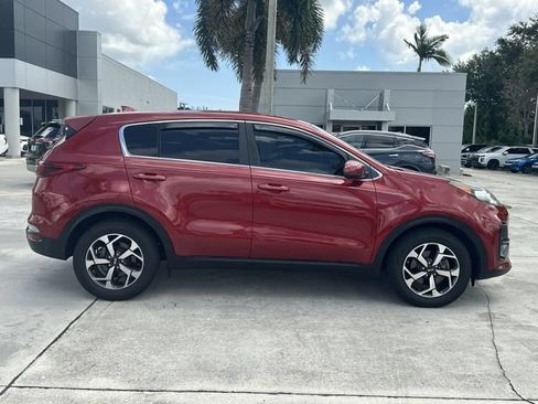 Certified 2021 Kia Sportage LX FWD image 5