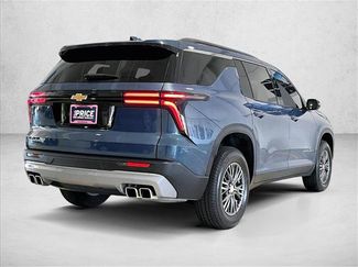 Used 2026 Chevrolet Traverse LT FWD video 2