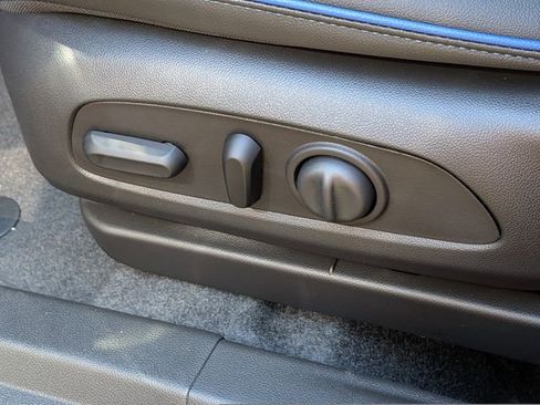 New 2026 Buick Envista Sport Touring w/ Convenience I Package FWD image 17