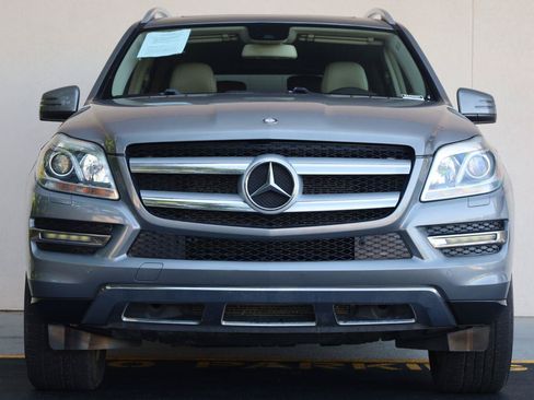 Used 2014 Mercedes-Benz GL 450 4MATIC image 5