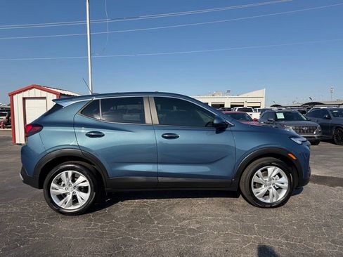 Used 2025 Buick Encore GX Preferred FWD image 4