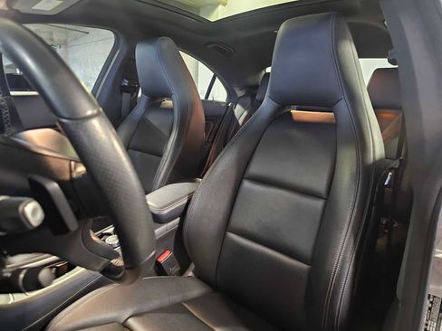 Used 2018 Mercedes-Benz CLA 250 image 27