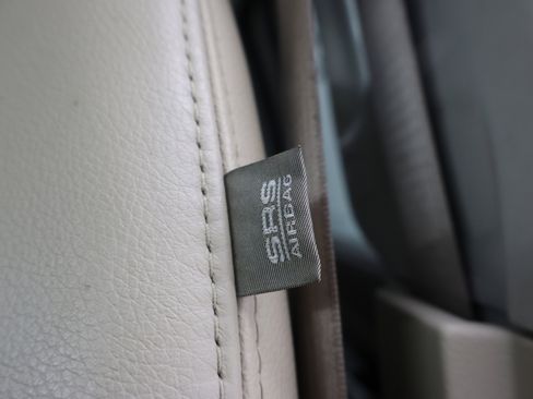 Used 2018 RAM 3500 Laramie image 44