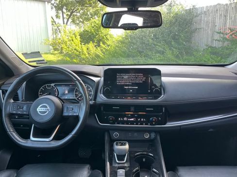 Used 2021 Nissan Rogue SL w/ Premium Package FWD image 12