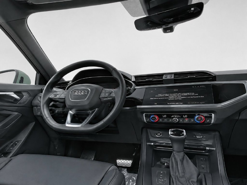Used 2024 Audi Q3 2.0T Premium AWD/4WD image 30