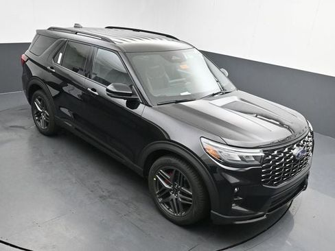 New 2026 Ford Explorer ST image 20