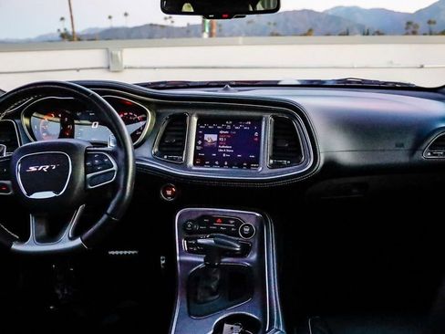 Used 2020 Dodge Challenger SRT Hellcat Redeye image 13