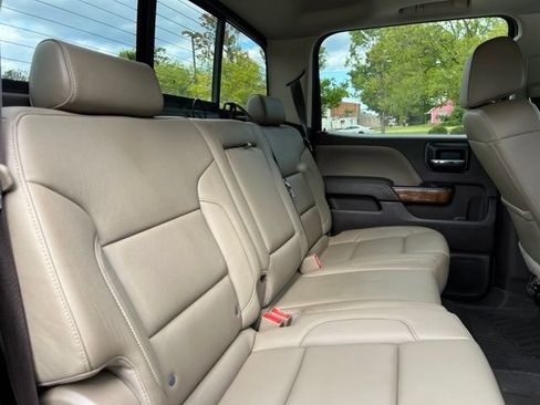 Used 2018 GMC Sierra 1500 SLT AWD/4WD image 21