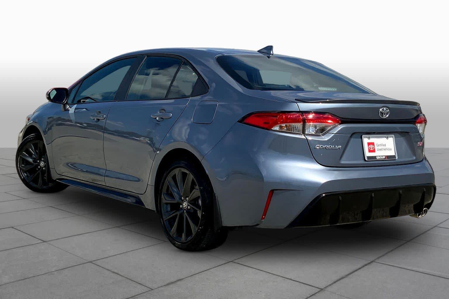 Certified 2026 Toyota Corolla SE w/ SE Package FWD image 12