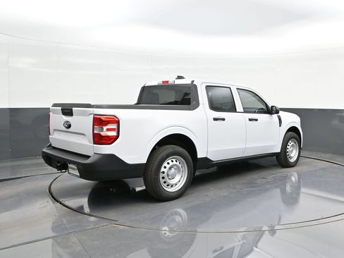 New 2025 Ford Maverick XL w/ Equipment Group 102A image 11