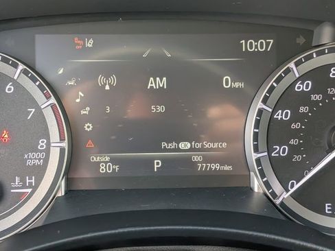 Used 2022 Toyota Highlander XLE image 34