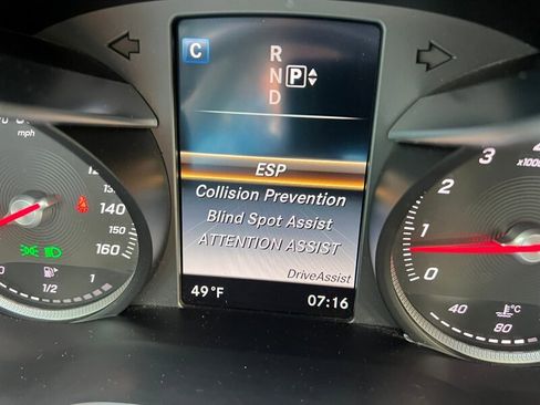 Used 2015 Mercedes-Benz C 300 4MATIC Sedan image 33