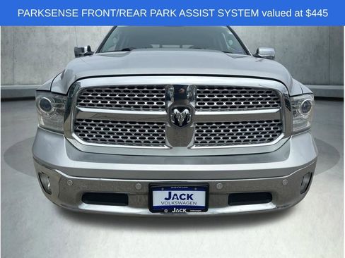 Used 2018 RAM 1500 Laramie w/ Convenience Group AWD/4WD image 11