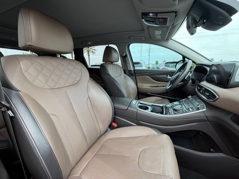 Certified 2022 Hyundai Santa Fe SEL Premium image 19