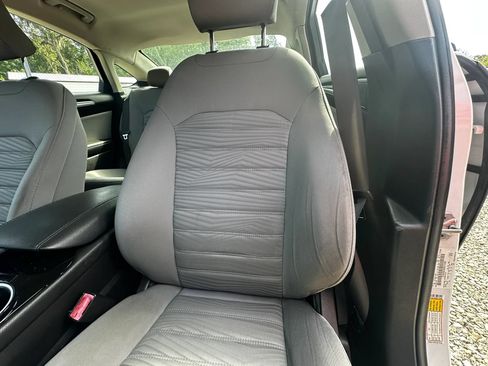 Used 2016 Ford Fusion S FWD image 20