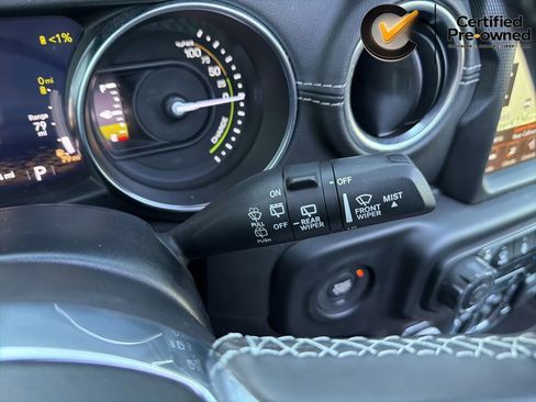 Certified 2022 Jeep Wrangler Unlimited Sahara w/ Cold Weather Group AWD/4WD image 70