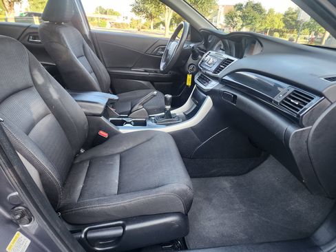 Used 2013 Honda Accord Sport image 13