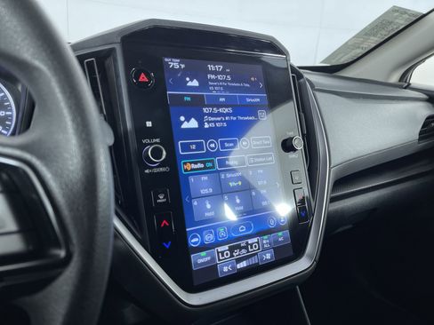 Used 2024 Subaru Crosstrek 2.0i Premium image 18