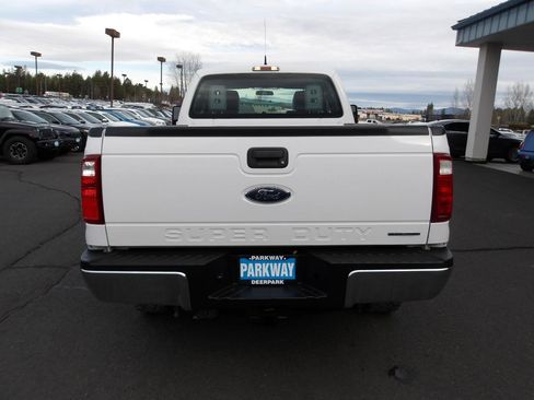 Used 2016 Ford F350 XL image 4