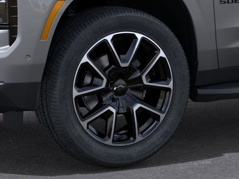 New 2026 Chevrolet Suburban RST image 11