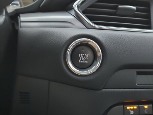 New 2025 MAZDA CX-5 AWD 2.5 S w/ Preferred Package image 18