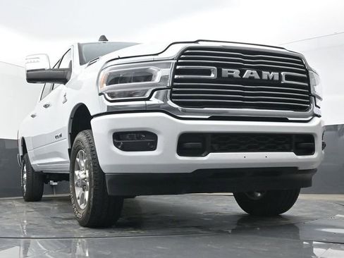 Used 2024 RAM 2500 Laramie AWD/4WD image 47
