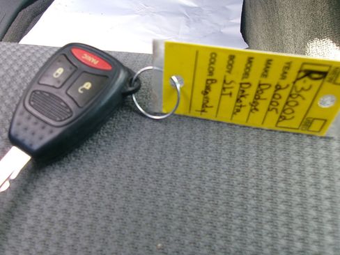 Used 2005 Dodge Dakota SLT w/ Trailer Tow Group image 19