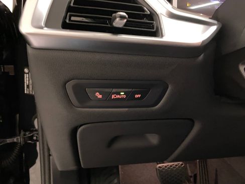 Used 2026 BMW X5 xDrive40i w/ Premium Package image 24