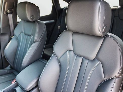 New 2025 Audi Q5 2.0T Premium Plus image 28