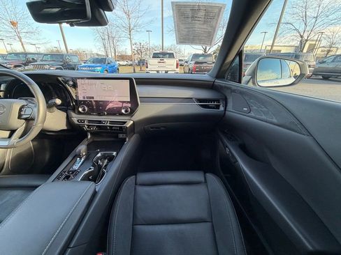 Used 2024 Lexus RX 350 AWD w/ Convenience Package image 20