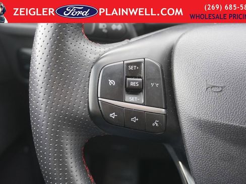 Used 2024 Ford Escape ST-Line image 24