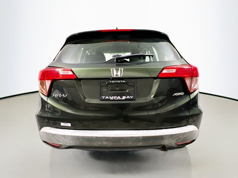 Used 2016 Honda HR-V LX image 6