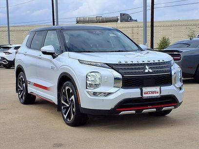 Used 2024 Mitsubishi Outlander SE