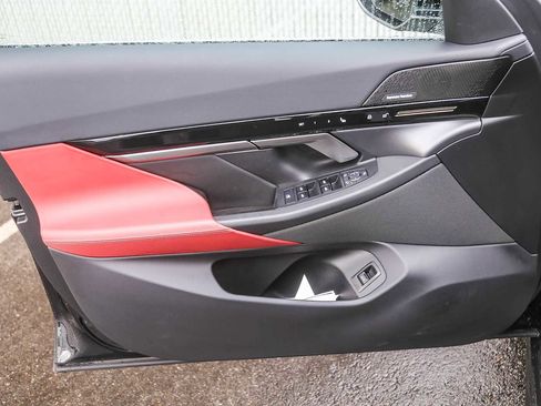 Certified 2024 BMW 530i image 17