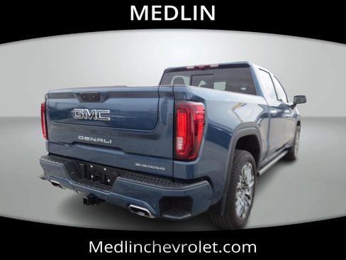 Used 2024 GMC Sierra 1500 Denali Ultimate image 8