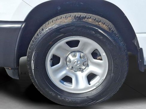 Used 2025 RAM 1500 Tradesman image 27