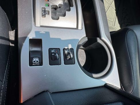 Used 2015 Toyota 4Runner SR5 Premium AWD/4WD image 37