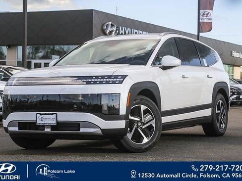 New 2026 Hyundai Ioniq 9 SE w/ Tow & Go Package AWD/4WD image 1