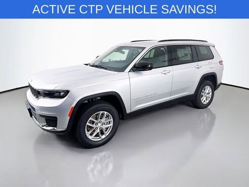 New 2025 Jeep Grand Cherokee L Laredo image 3