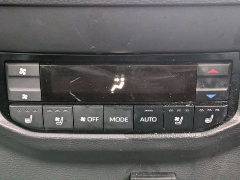 Used 2024 Toyota Sequoia Capstone image 18