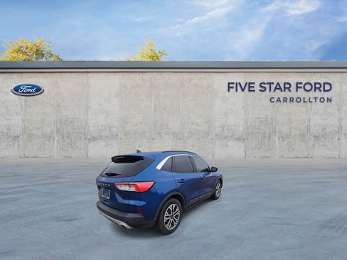 Used 2022 Ford Escape SEL w/ Technology Package image 9