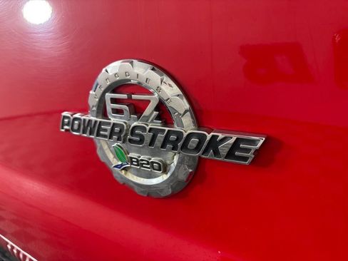 Used 2016 Ford F250 XLT w/ XLT Value Package AWD/4WD image 11