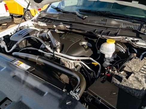 Used 2018 RAM 1500 Sport w/ Sport Premium Group image 27