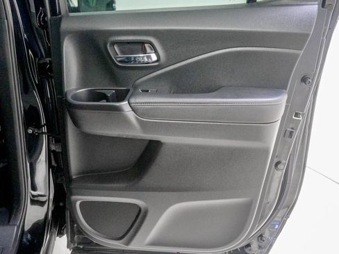 Used 2023 Honda Ridgeline RTL-E image 33