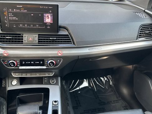 Used 2025 Audi Q5 2.0T Premium image 28