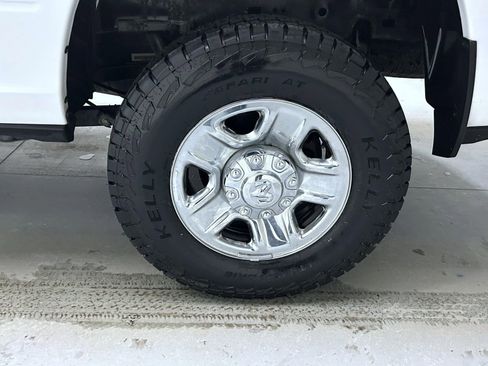 Used 2022 RAM 2500 Tradesman image 22